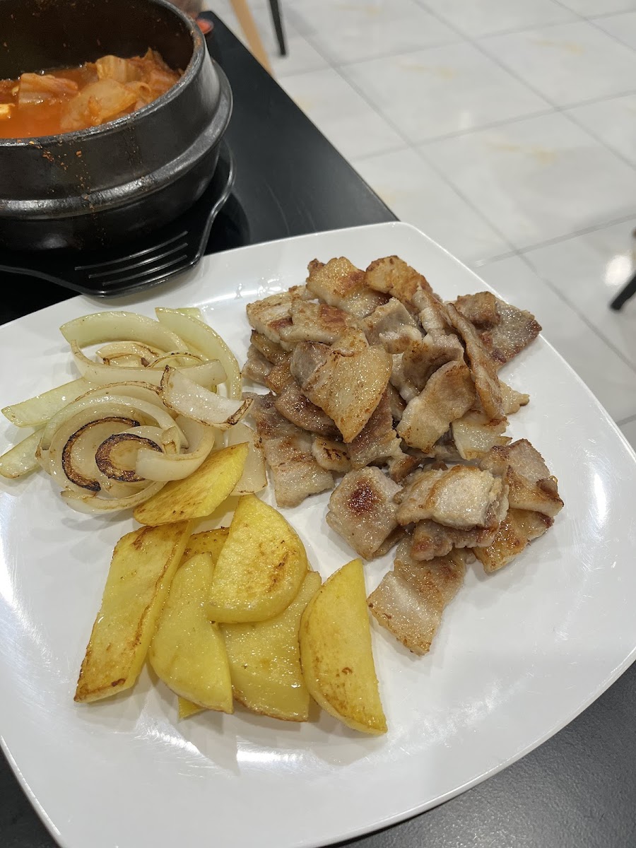 Nha Hang Phu Zim - Grand World Phu Quoc-6